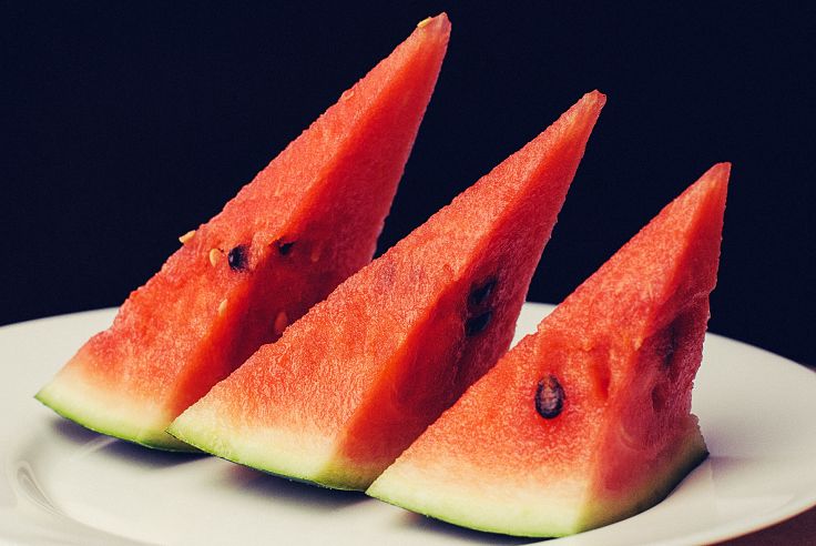 Watermelon is so refreshing and easy to eat. The good news is that it has many health benefits, especially during recovery from exercise
